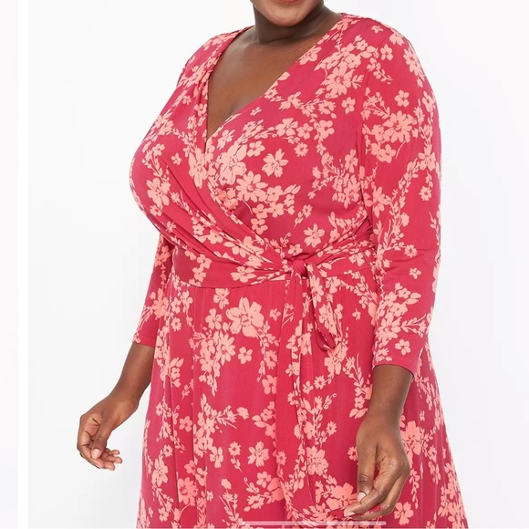 Lane Bryant Surplice Hi-Lo midi dress Red Floral Size 22 - Picture 10 of 10